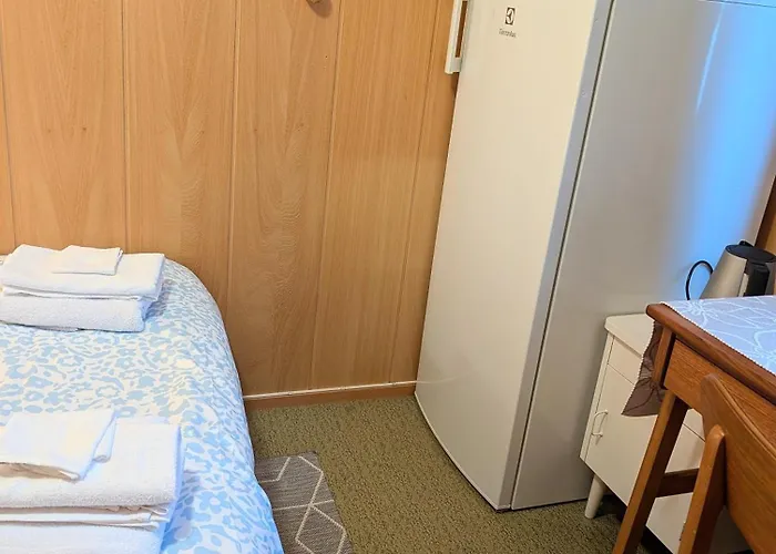 At House Of Ade 民宿 *